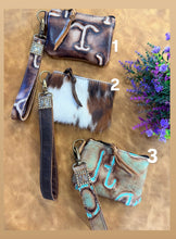 Load image into Gallery viewer, Small Catchall Wristlet