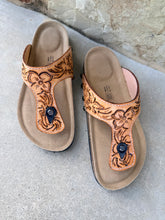 Load image into Gallery viewer, Tooled Leather Sandals